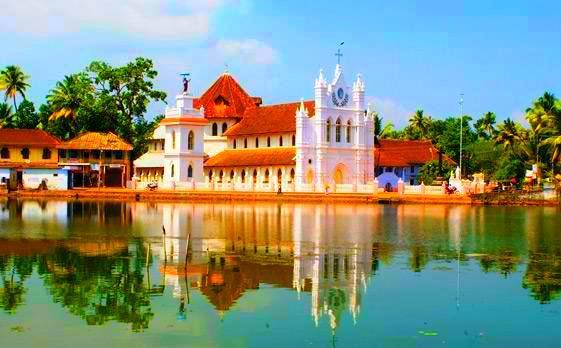 Отель Chaandhni Lake View Alappuzha Экстерьер фото